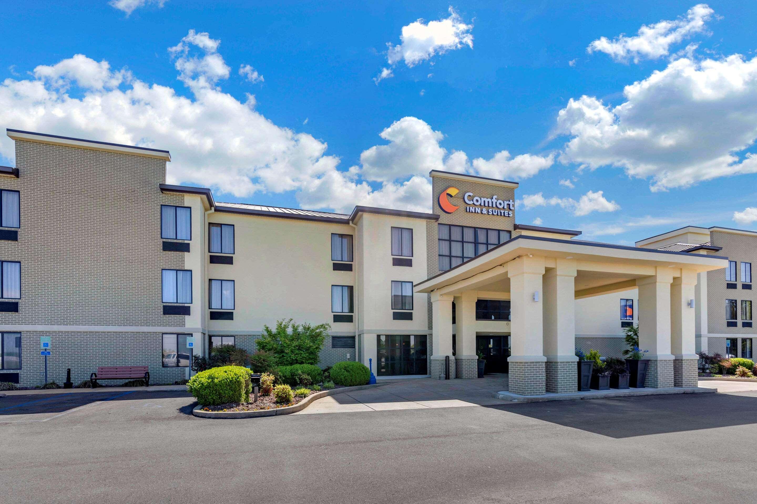 Comfort Inn & Suites Lincoln Bagian luar foto