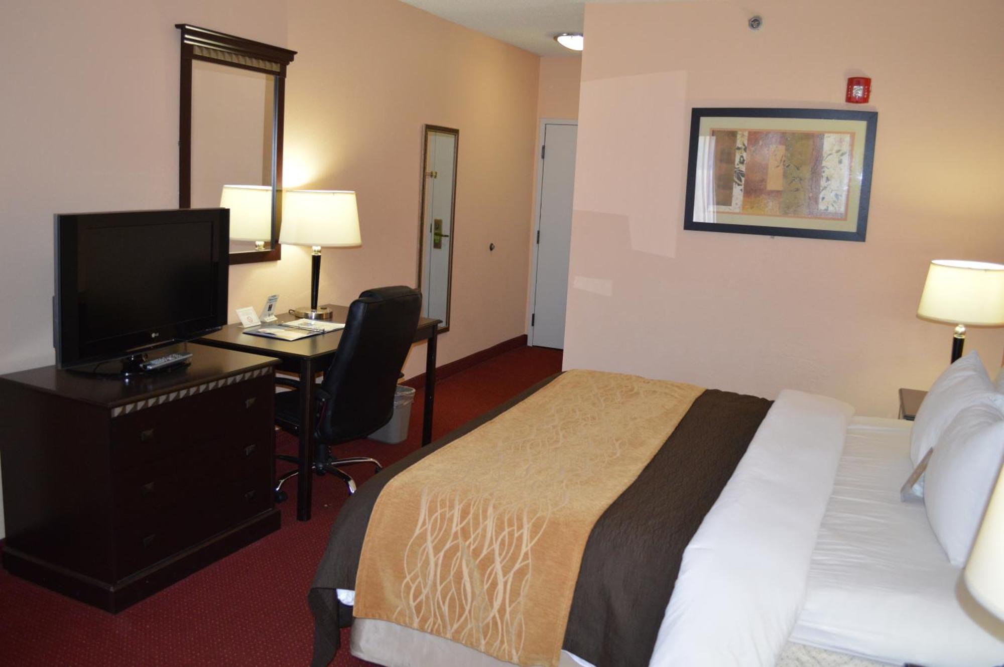 Comfort Inn & Suites Lincoln Bagian luar foto