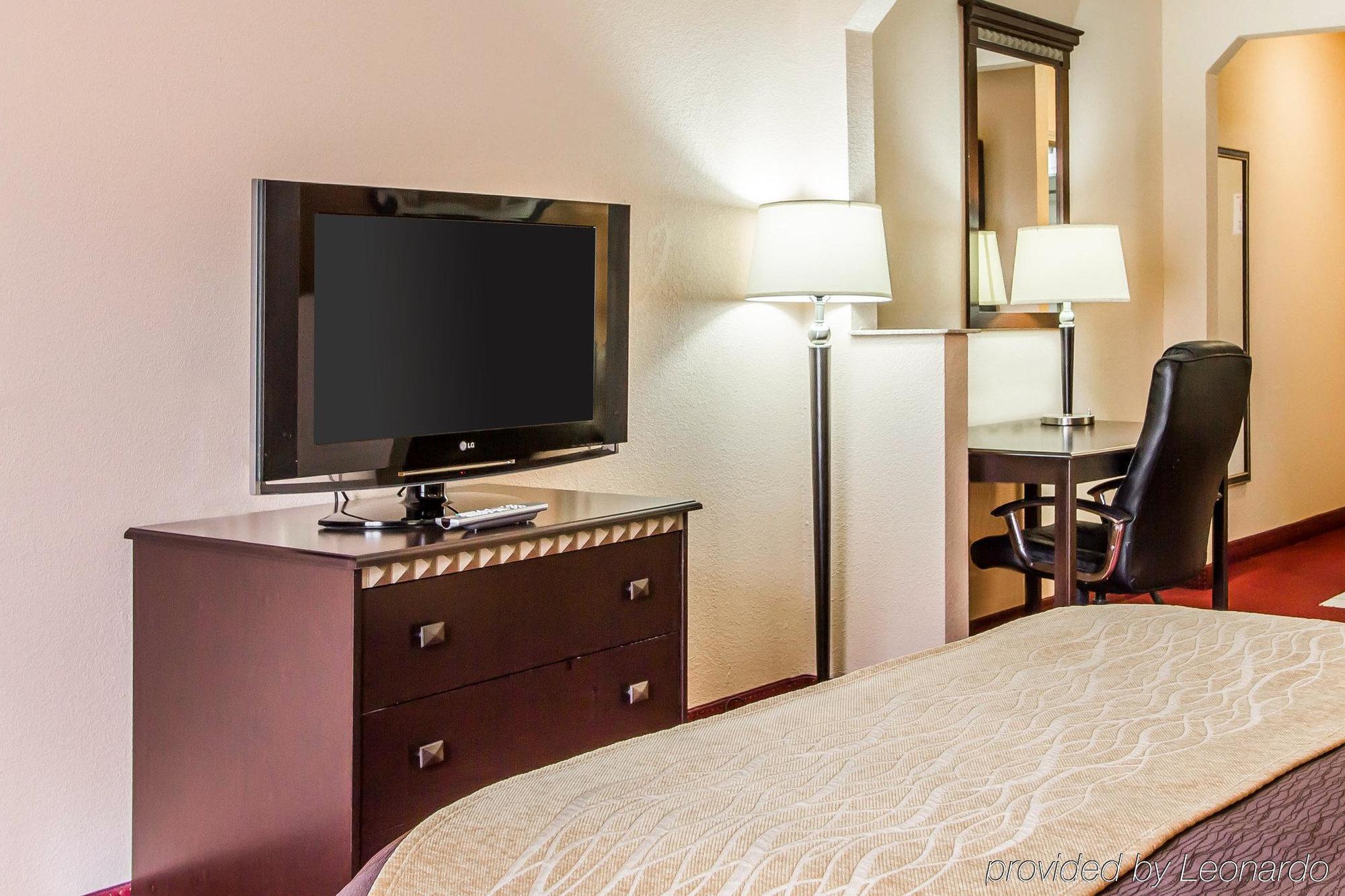 Comfort Inn & Suites Lincoln Bagian luar foto