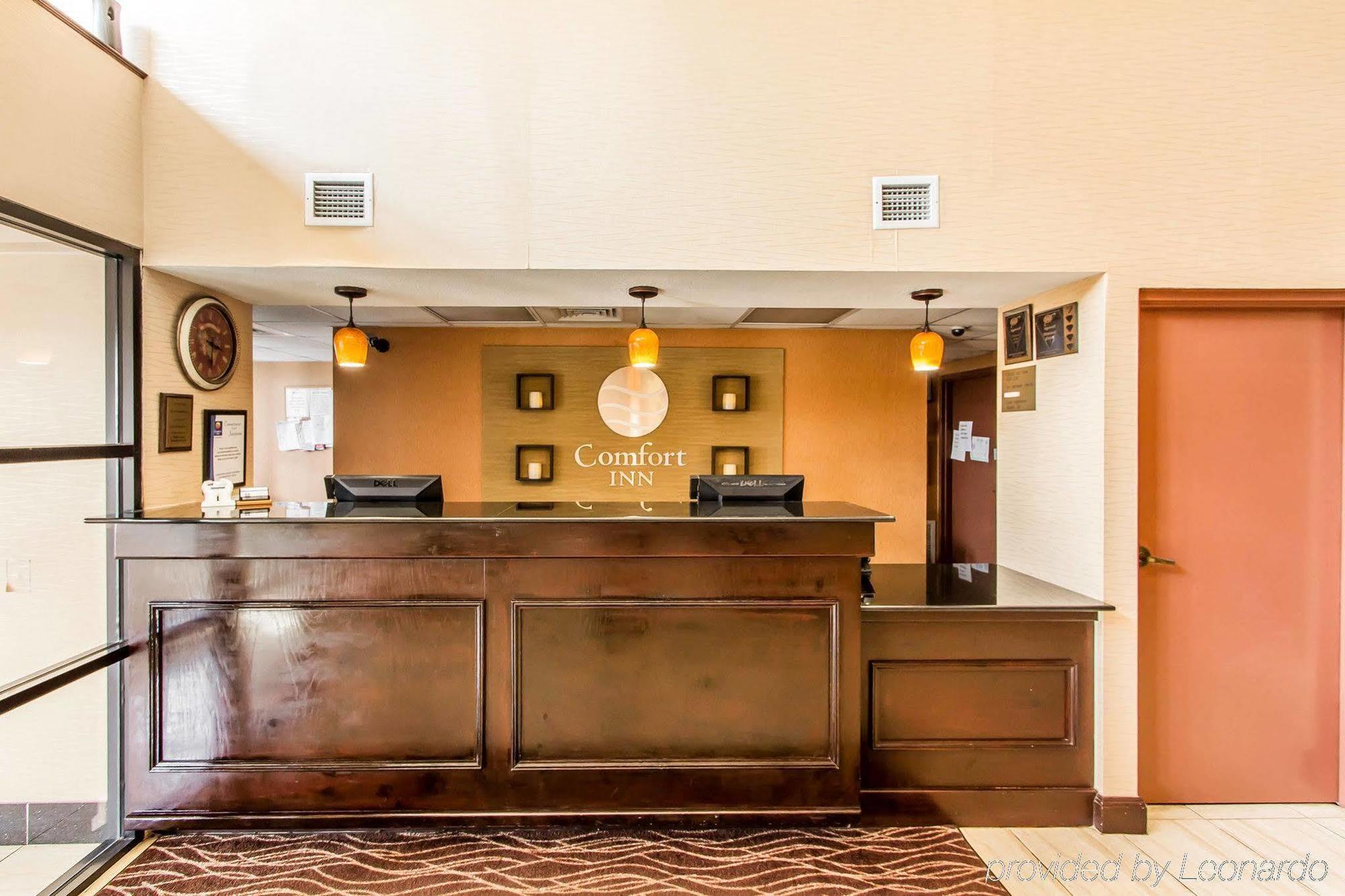 Comfort Inn & Suites Lincoln Bagian luar foto