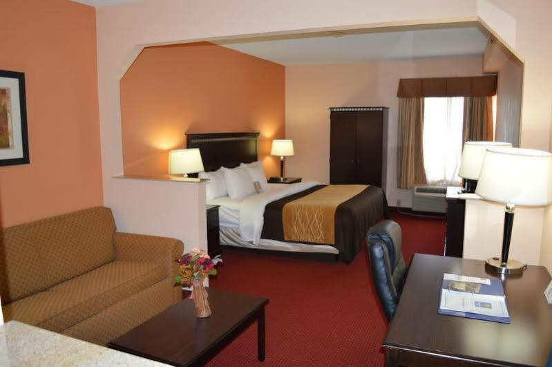 Comfort Inn & Suites Lincoln Bagian luar foto
