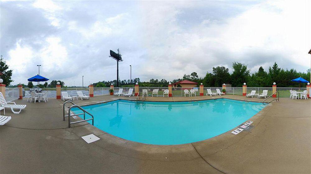 Comfort Inn & Suites Lincoln Bagian luar foto