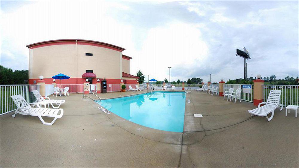 Comfort Inn & Suites Lincoln Bagian luar foto